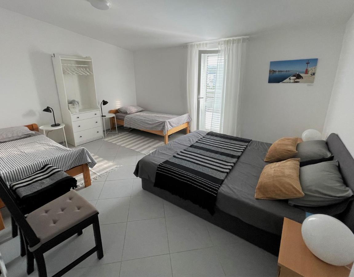 Apartment Vucic Razanac Luaran gambar